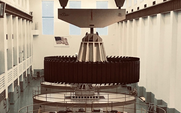 Wolf Creek Power Plant staff accomplishes rare uplifting repair action