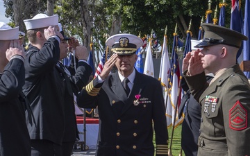 Commander, Expeditionary Warfare Training Group, Pacific Holds Change of Command