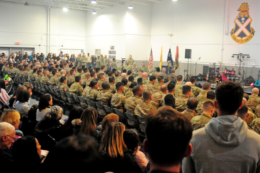 HHC 2-113th Infantry Farewell Ceremony