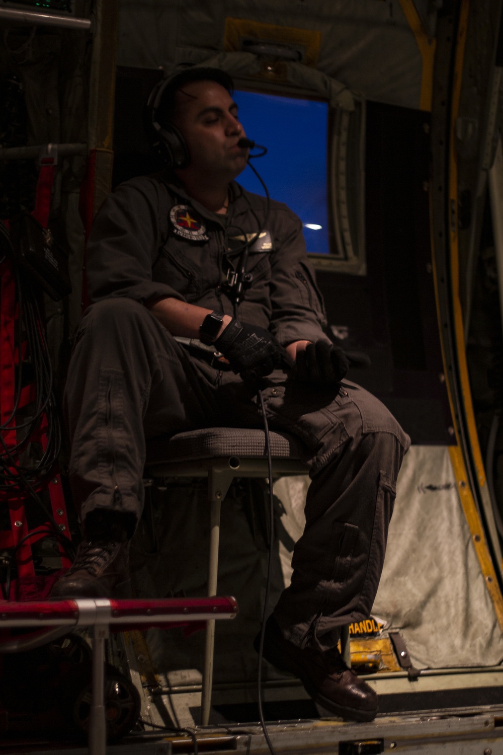 Night Stalkers and Sumos; VMGR-152 conducts Aerial Refueling with 160th SOAR