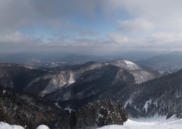 Service members shred Japan’s slopes during weekend liberty
