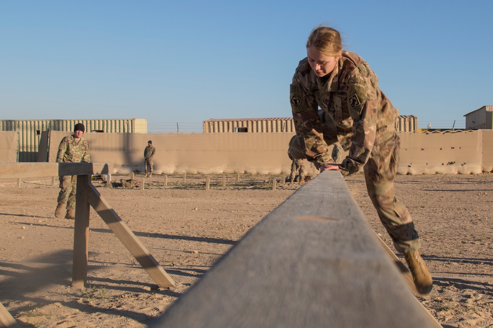 Soldiers Participate in Obstacle Course on Day Zero at Air Assault School