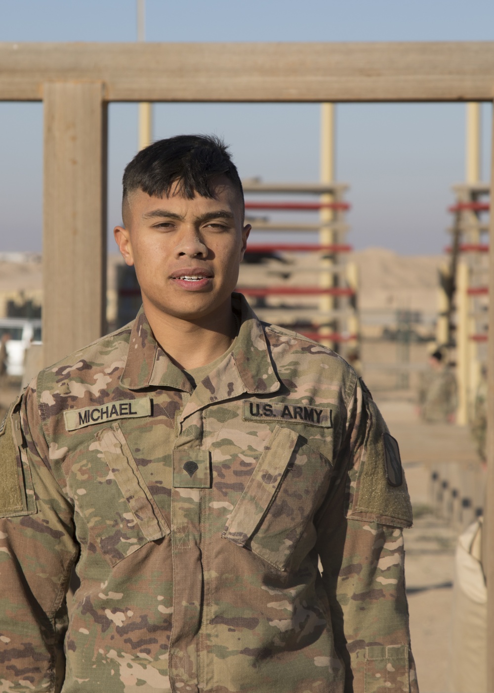 Soldiers Participate in Obstacle Course on Day Zero at Air Assault School