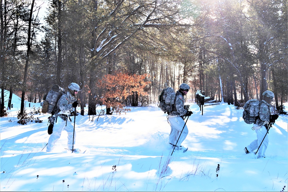 CWOC Class 19-03 students complete snowshoe training in bitter cold at Fort McCoy