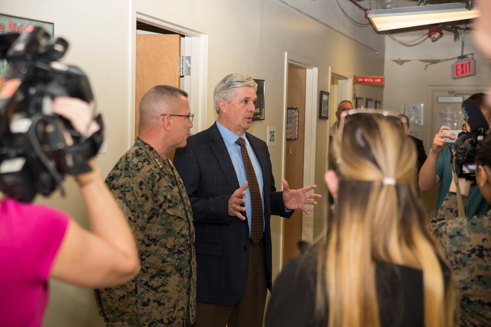 II MEF Commanding General Meets With Local Members of the Media