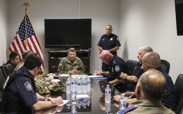 LTG Buchanan Meets with CBP in Eagle Pass