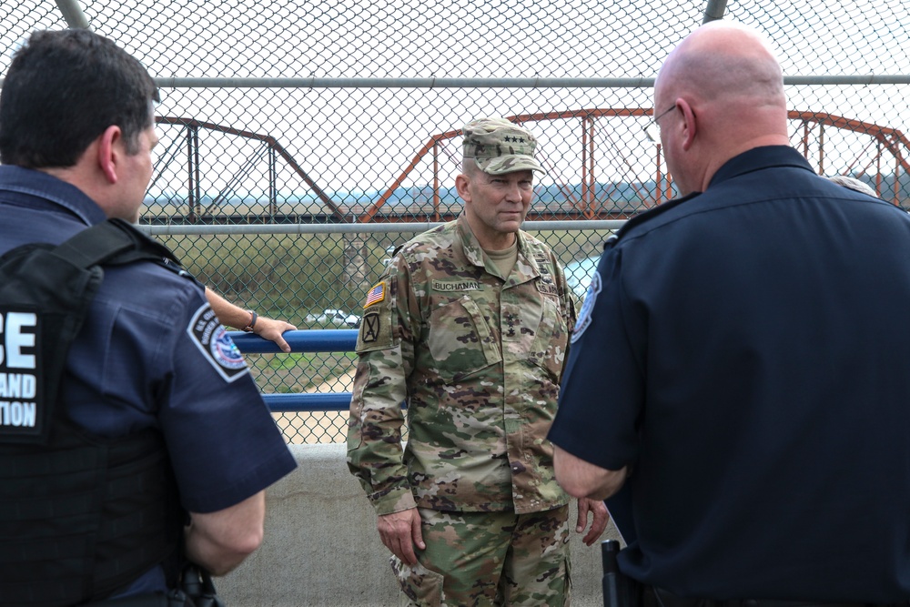 LTG Buchanan Meets with CBP in Eagle Pass