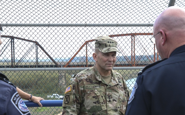 LTG Buchanan Meets with CBP in Eagle Pass