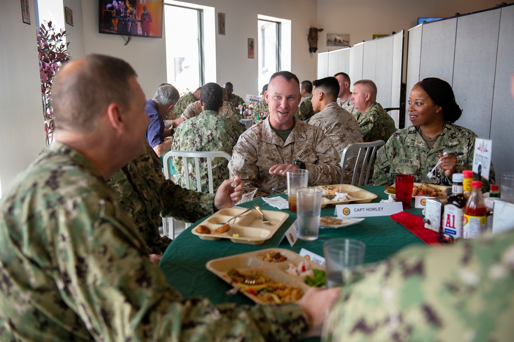 CLDJ Sailors &amp; Marines eat lunch with Navy Reserve leadership