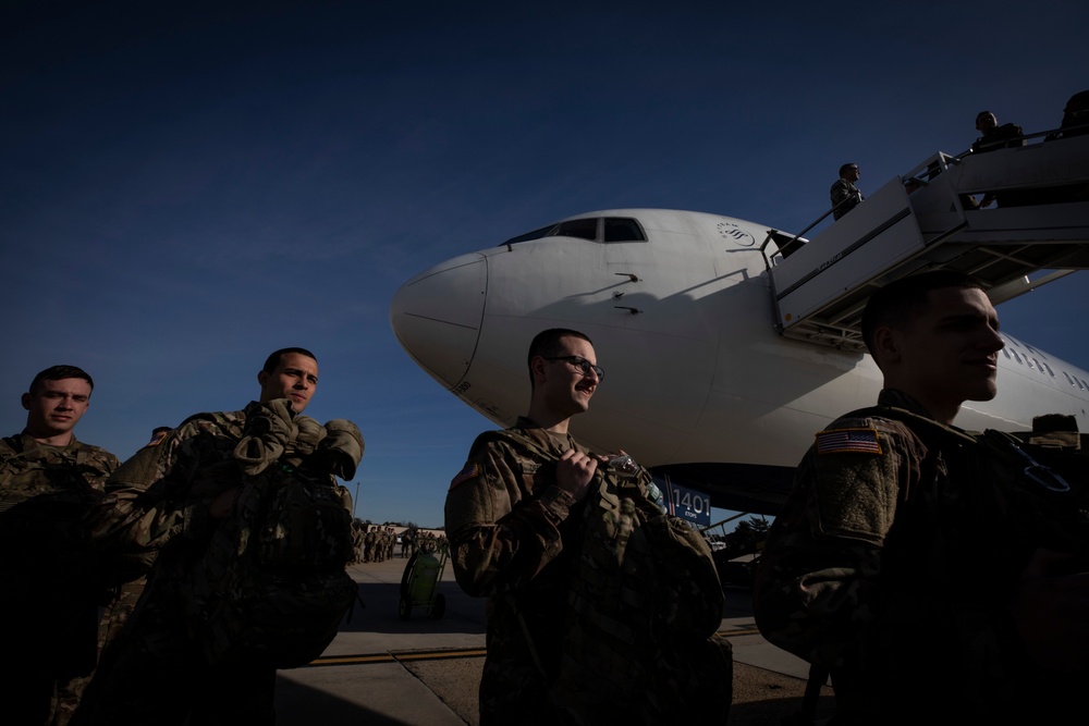 2-113th Infantry Regiment departs JBMDL