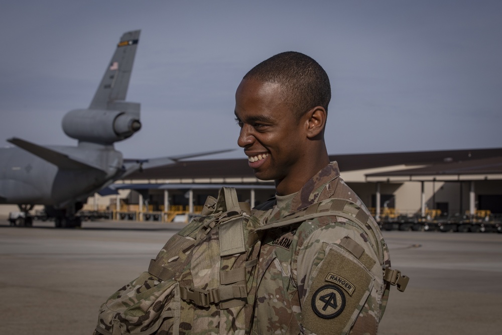 2-113th Infantry Regiment departs JBMDL