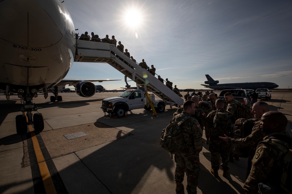 2-113th Infantry Regiment departs JBMDL