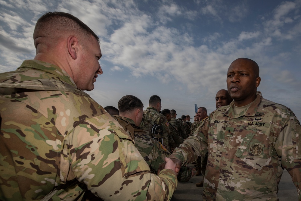 2-113th Infantry Regiment departs JBMDL