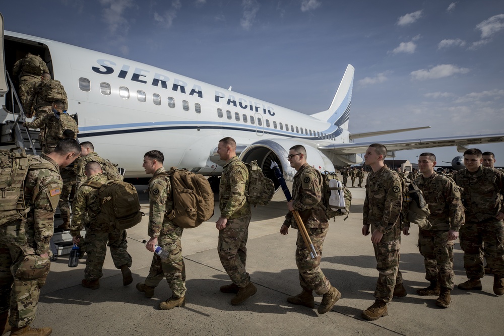 2-113th Infantry Regiment departs JBMDL