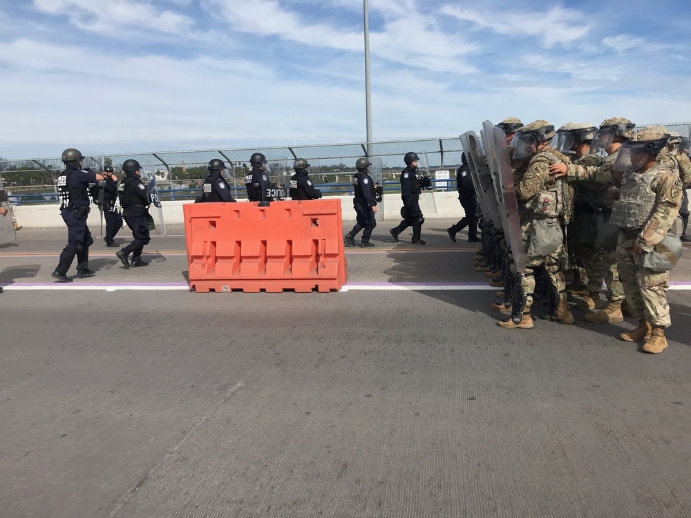 66th MP Company trains with CBP in Eagle Pass, Texas