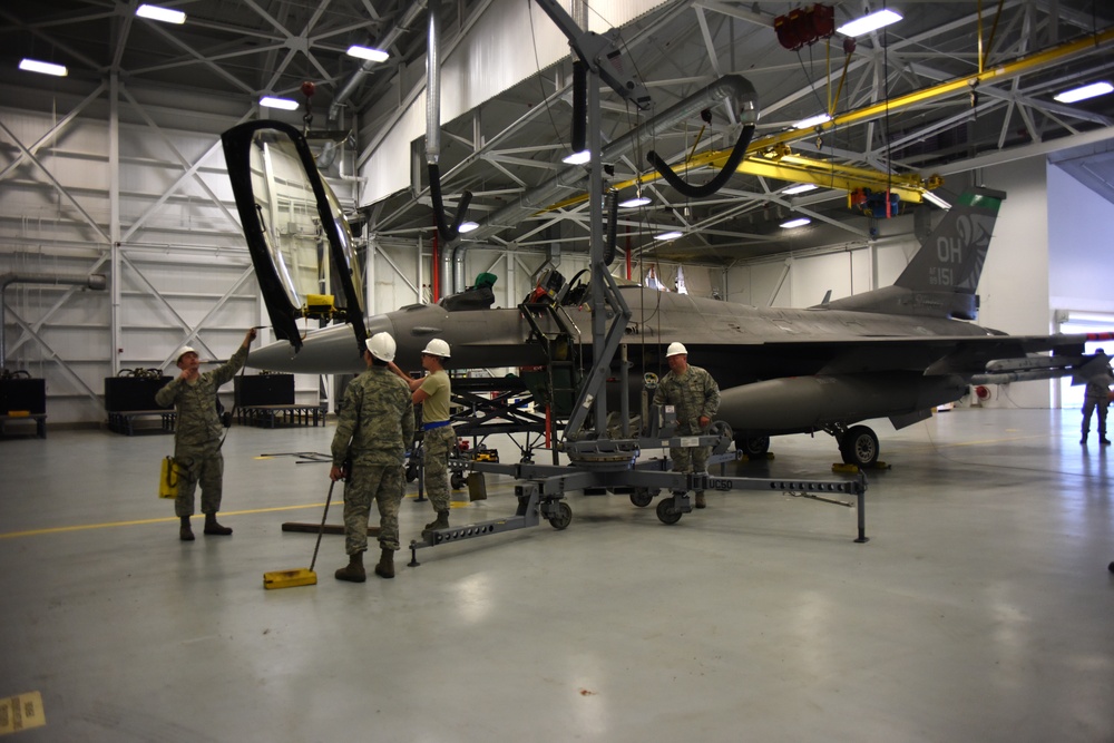 180th Fighter Wing Flies South For Training