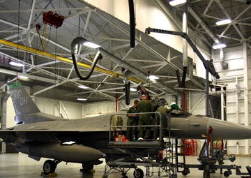 180th Fighter Wing Flies South For Training