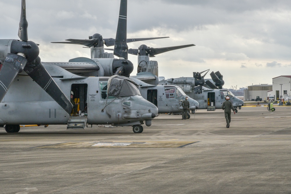 MV-22B Osprey Lands At 117th Air Refueling Wing