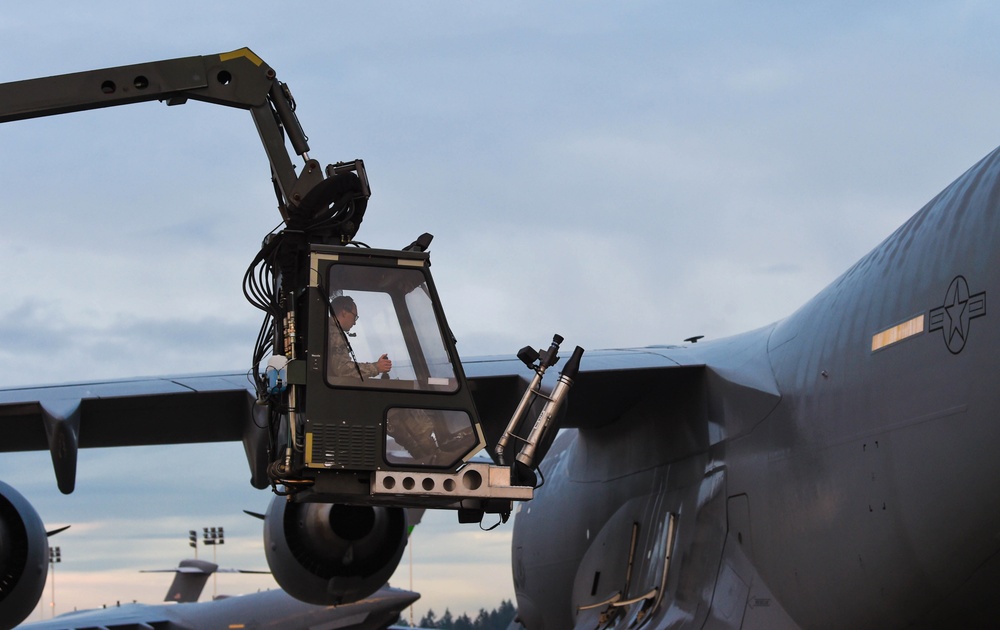 Airmen battle ice, snow to ensure readiness