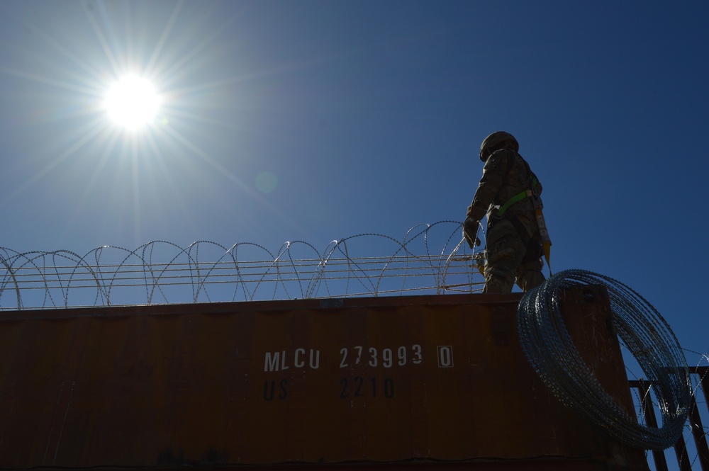 Engineers and MPs harden border wall in Sasabe