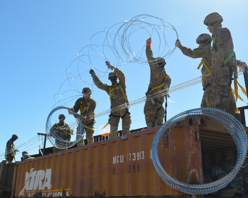 Engineers and MPs harden border wall in Sasabe