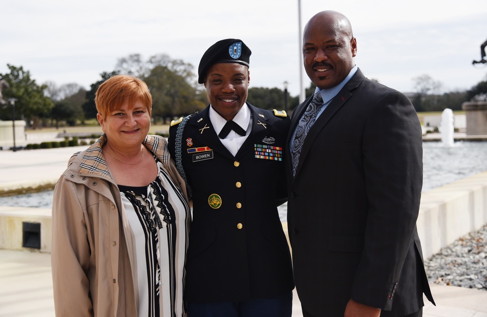 Virginia National Guard welcomes first female infantry officer