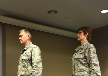 Col. Steiner assumes command of 911th Aeromedical Staging Squadron