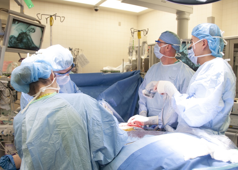 Surgical capabilities broaden as medical device introduced at WBAMC