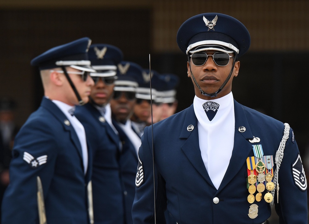 AF Honor Guard Drill Team builds new routine, bonds