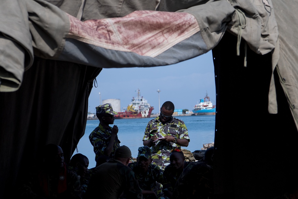 Cutlass Express 2019 Cutlass Express 2019