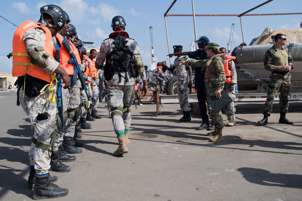 Cutlass Express 2019 Cutlass Express 2019