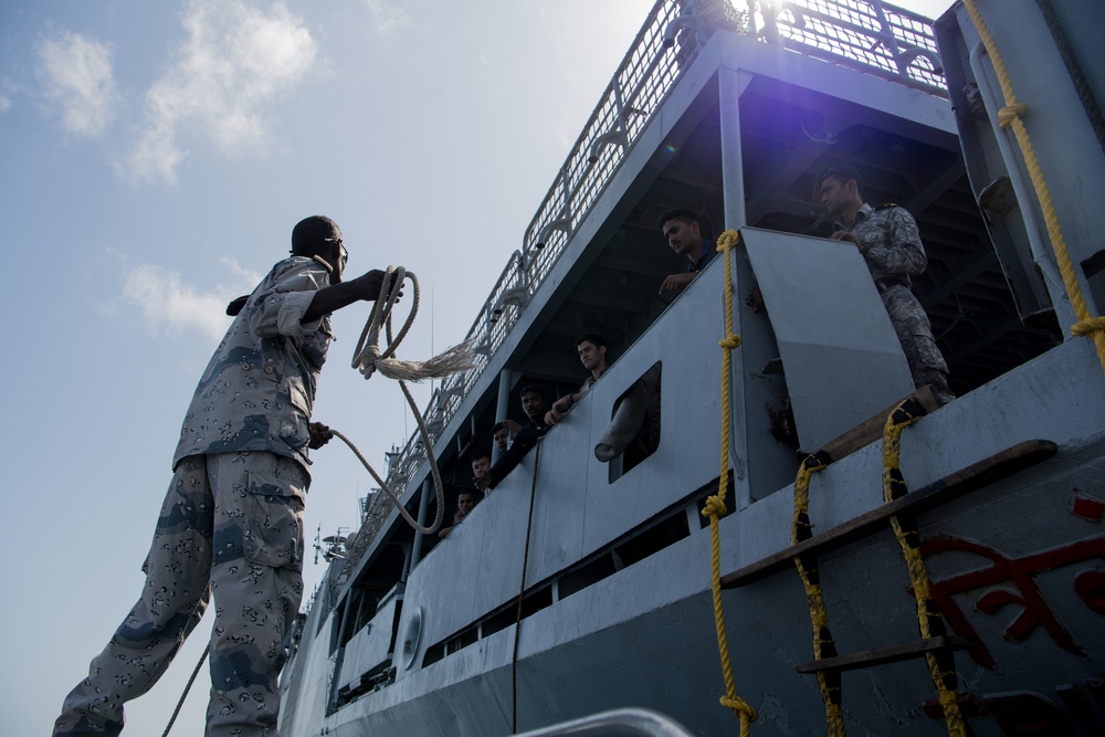 Cutlass Express 2019 Cutlass Express 2019