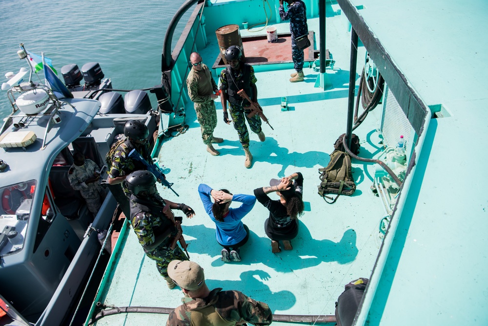 Cutlass Express 2019 Cutlass Express 2019