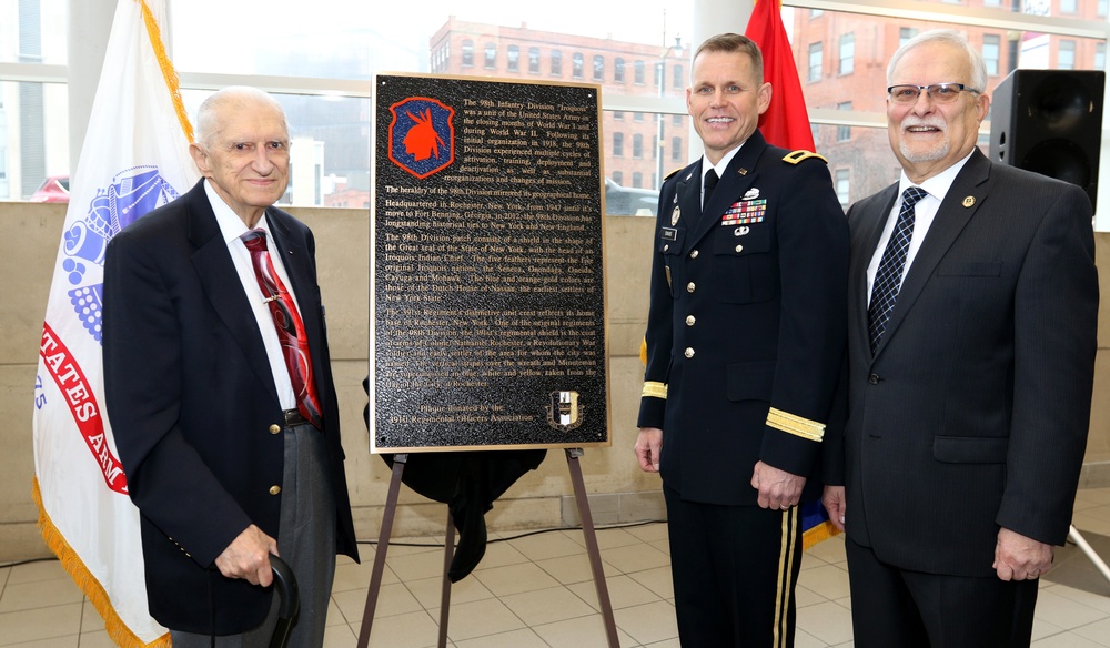 Past and present commanders of 98th Training Division attend ceremony in New York
