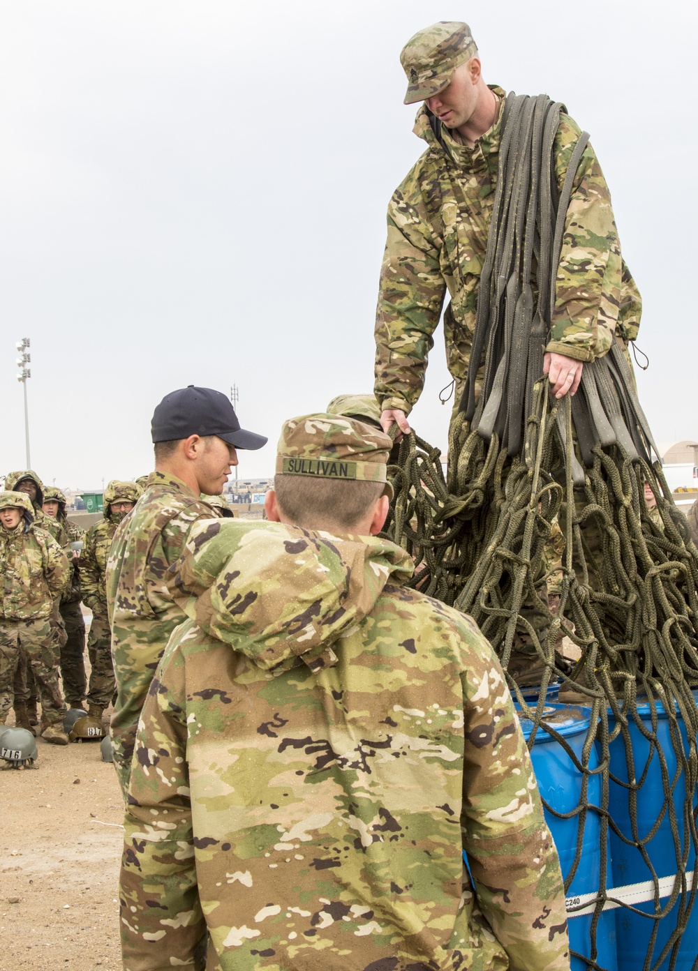 U.S. Service Members Participate in Sling Load Classes