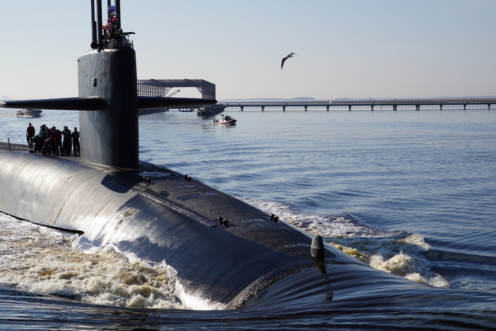 USS Maryland (SSBN 738) (Gold) Returns to Homeport