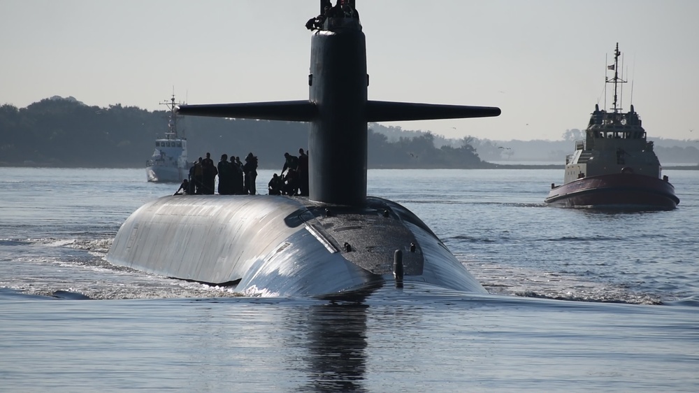 USS Maryland (SSBN 738) (Gold) Returns to Homeport