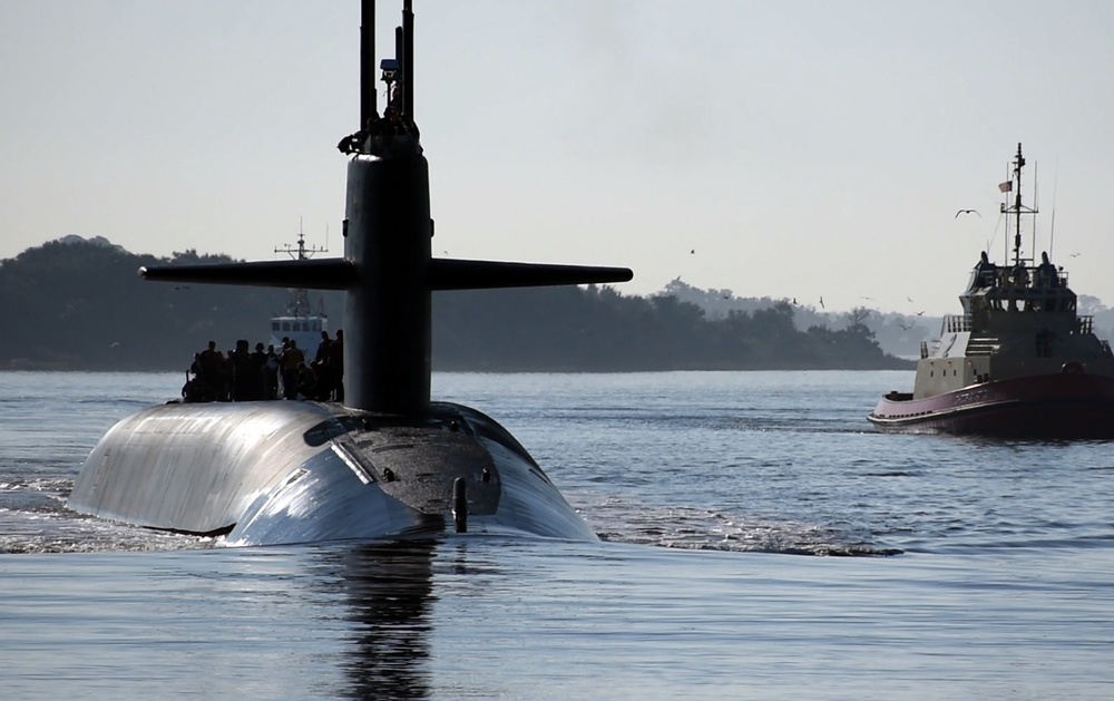 USS Maryland (SSBN 738) (Gold) Returns to Homeport