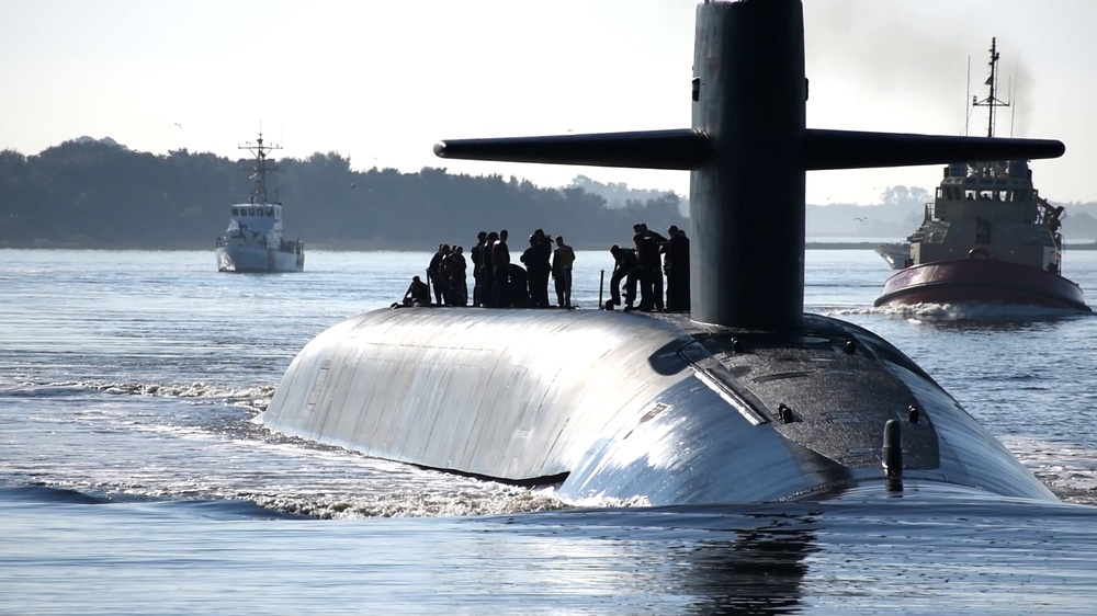 USS Maryland (SSBN 738) (Gold) Returns to Homeport