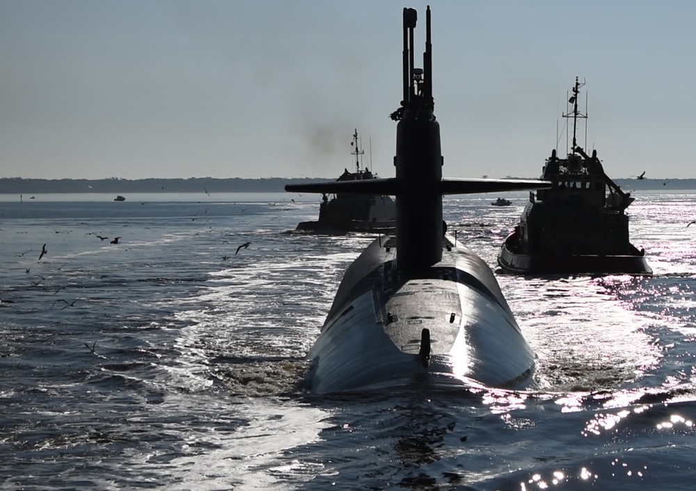 USS Maryland (SSBN 738) (Gold) Returns to Homeport