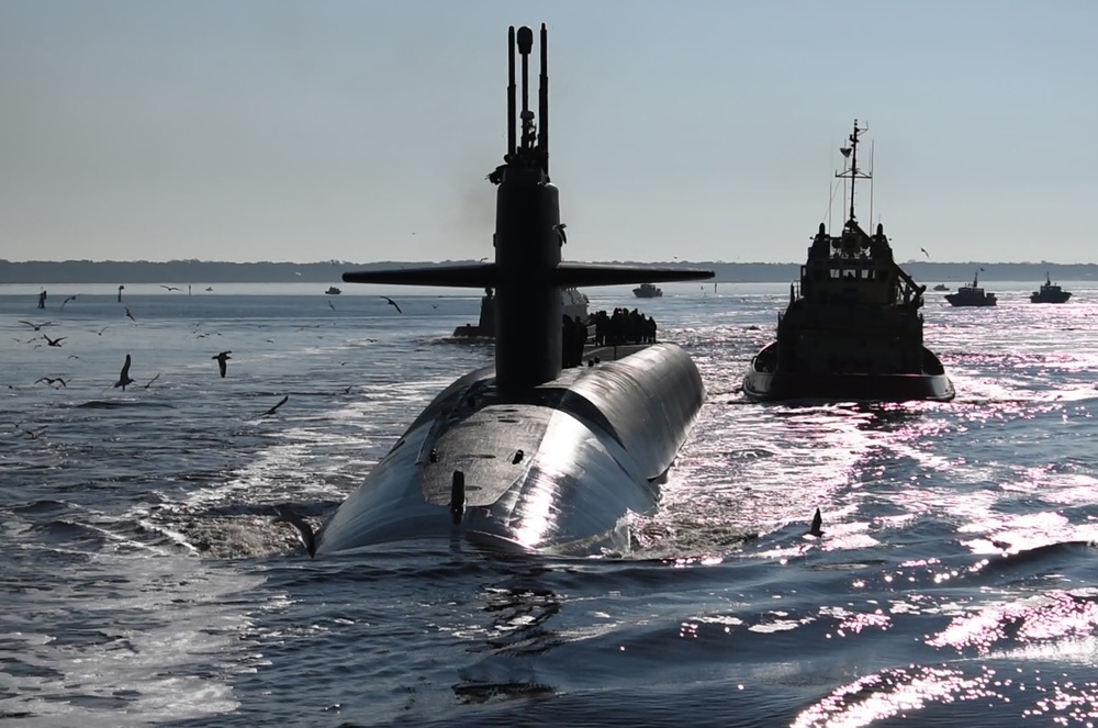 USS Maryland (SSBN 738) (Gold) Returns to Homeport