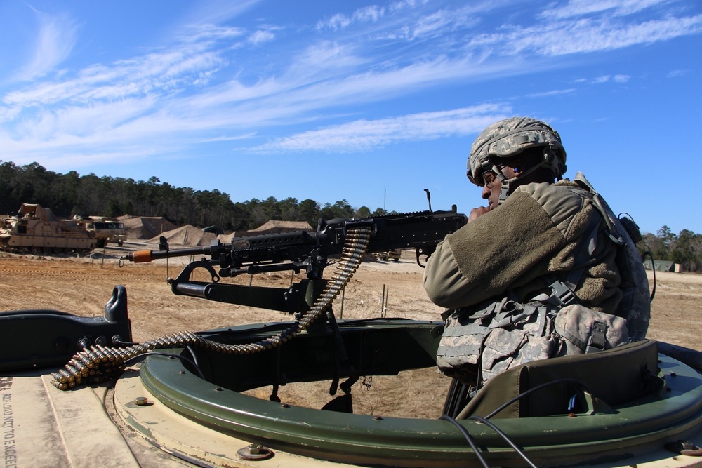 &quot;Maintainers&quot; train for National Training Center