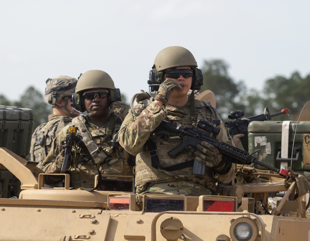 &quot;Maintainers&quot; train for National Training Center