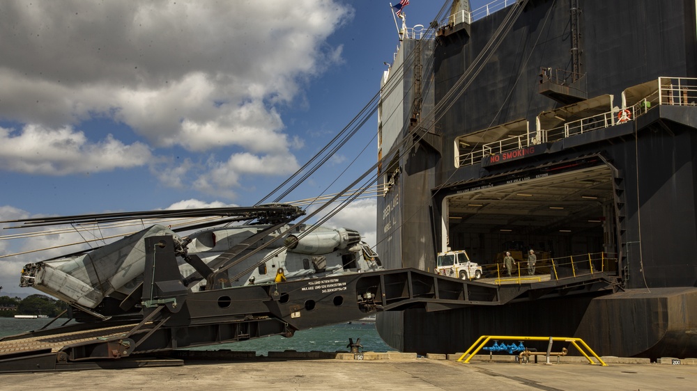 Marine Aircraft Group 24 loads aircraft onto ship