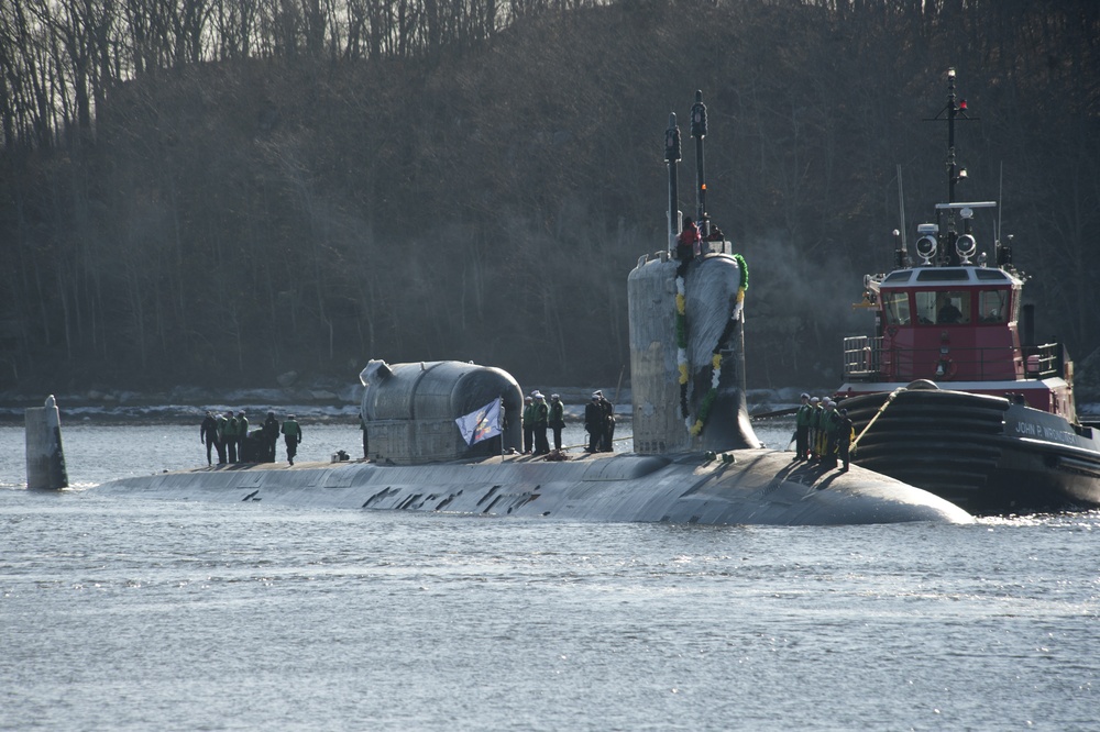 USS North Dakota (SSN 784) homecoming