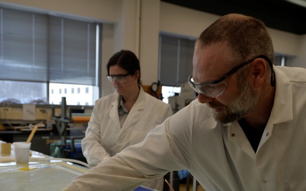 University students update Carderock on their NEEC project