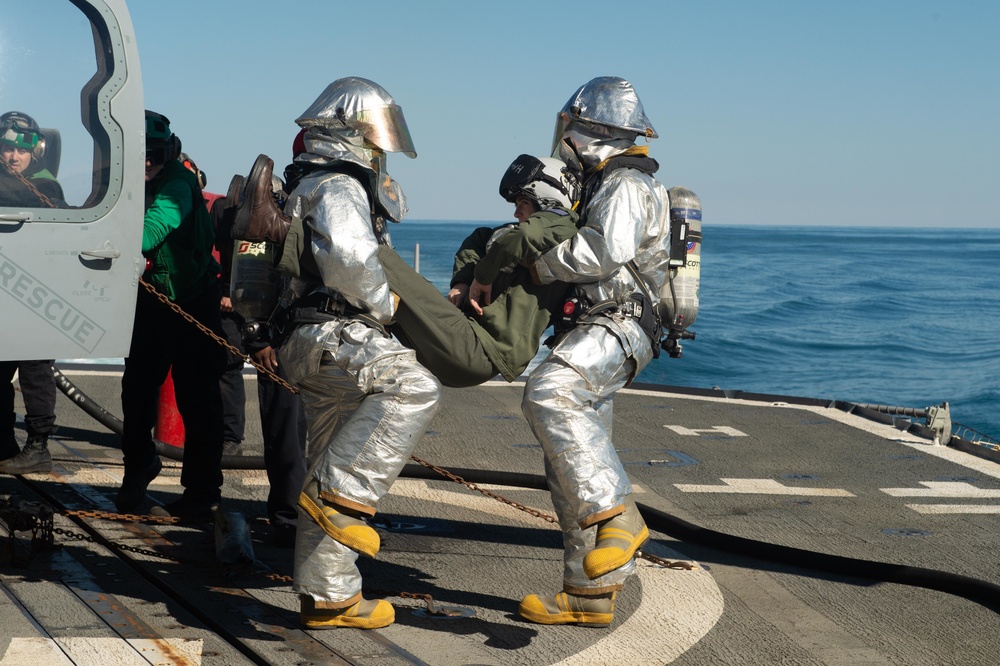 USS Leyte Gulf Particpates In COMPTUEX