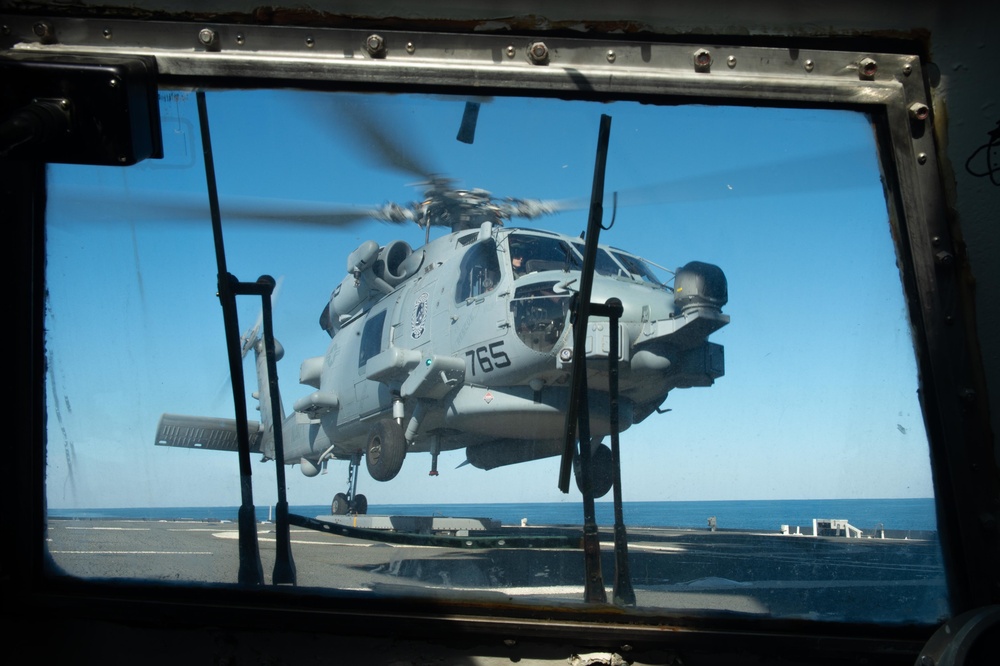 USS Leyte Gulf Particpates In COMPTUEX