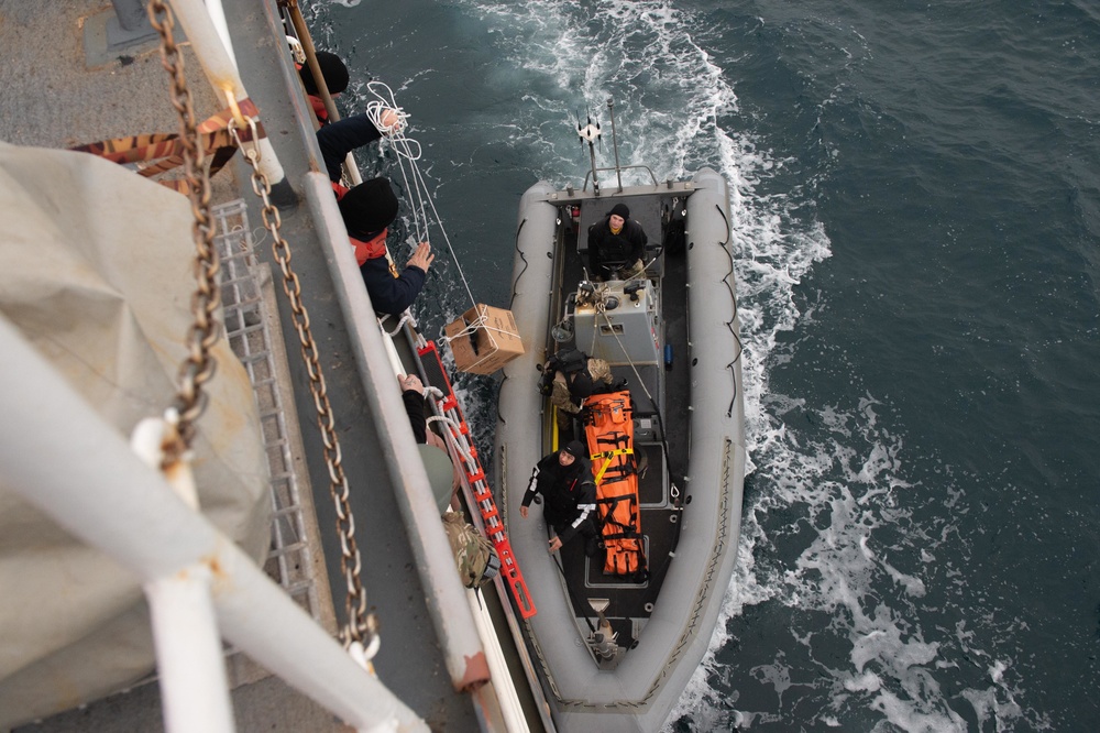 USS Leyte Gulf Particpates In COMPTUEX