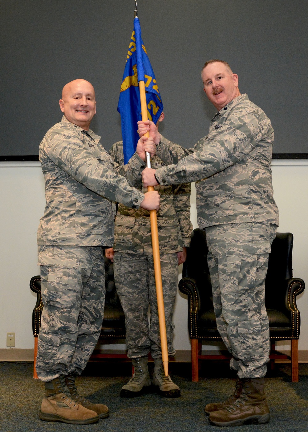 Port dawgs welcome new commander